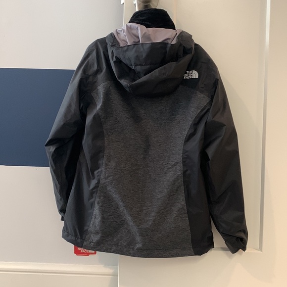 NEW The North Face Osolita Triclimate Jacket - Picture 2 of 6